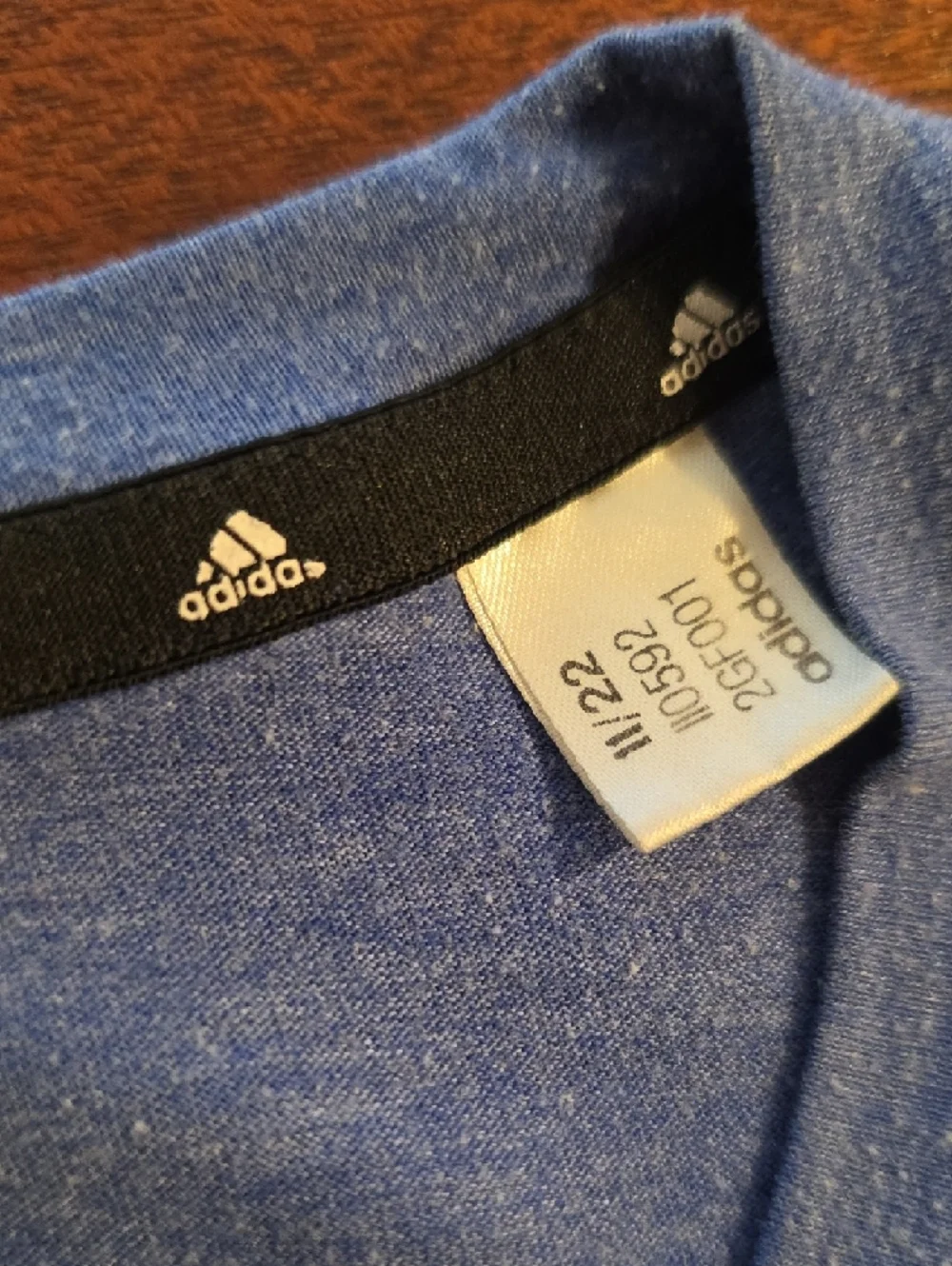 Adidas Short-Sleeve Heather Navy Athletic Tee Size L - Picture 3 of 10